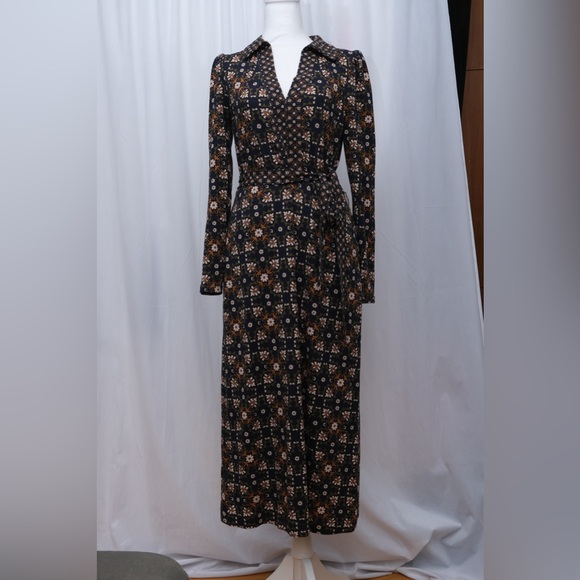 Boden collared notch jersey dress basil bloom tile print. Size 6 - Picture 4 of 11